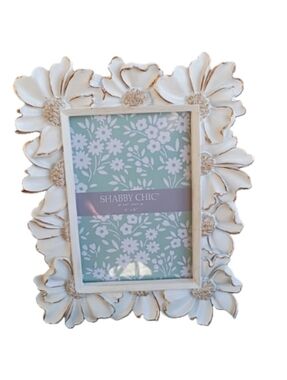 Shabby Chic 4''x6'' Cream Florals W/ Gold Tone Photo Frame
